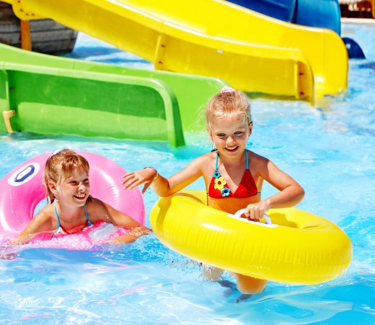 vakantieparken met zwembad in nederland